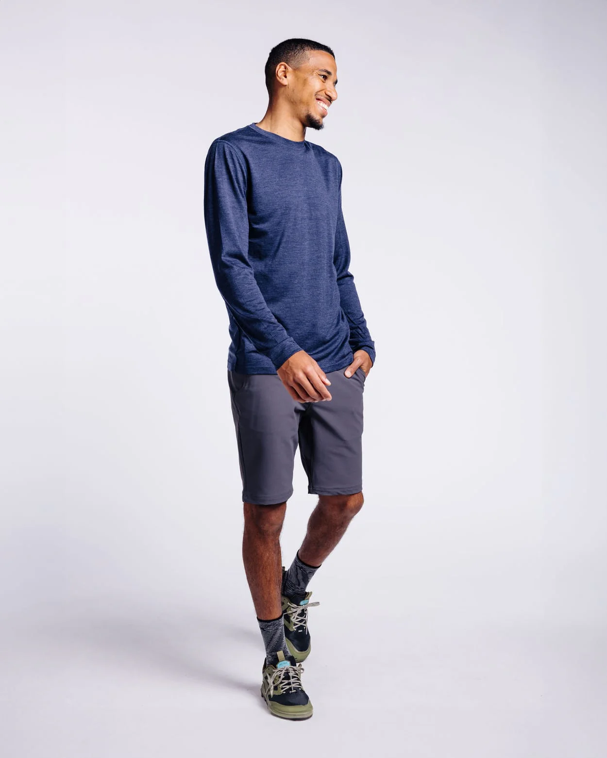 Traveler Tee Long Sleeve - Image 4